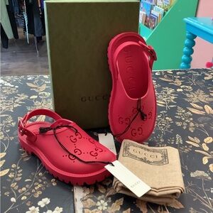 Gucci Hot Pink Jelly Clog Sandals with GG Cutouts